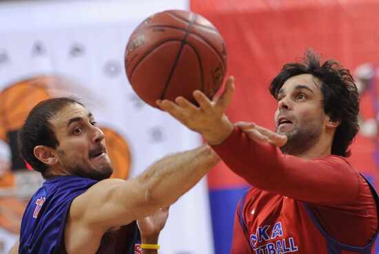 Basketball. CSKA Moscow holds open training session