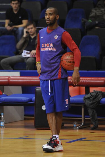 Basketball. CSKA basketball team training