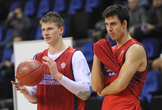 Basketball. CSKA basketball team training