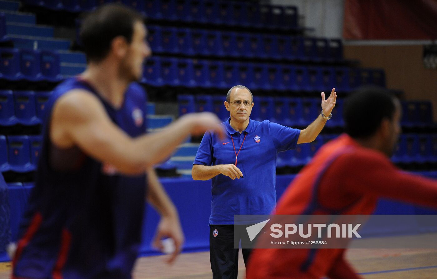 Basketball. CSKA basketball team training