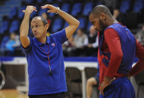 Basketball. CSKA basketball team training