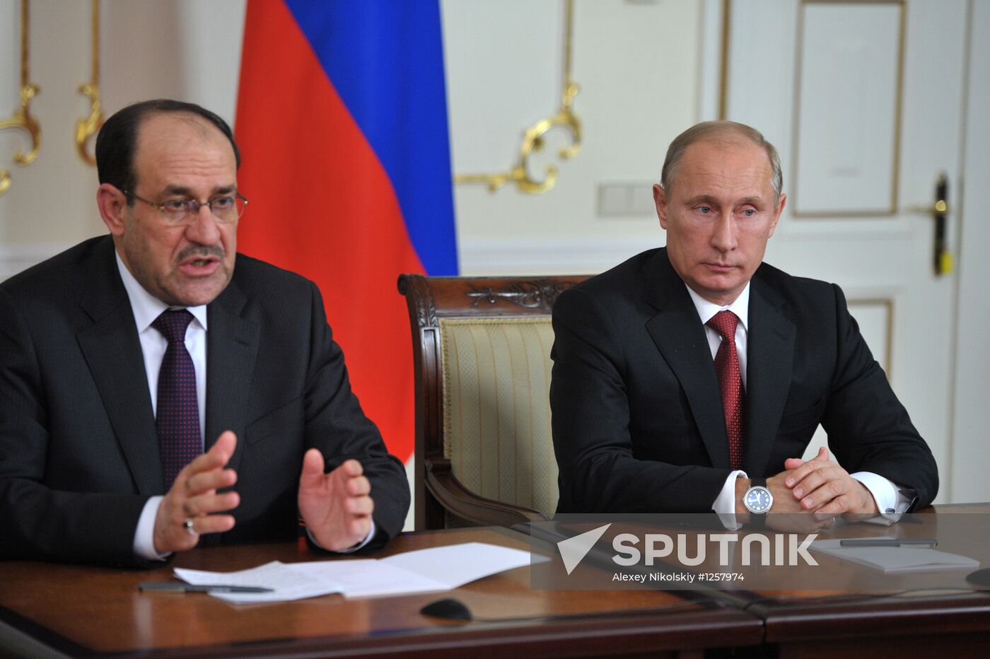 Vladimir Putin meets with Nouri al-Maliki in Novo-Ogaryovo