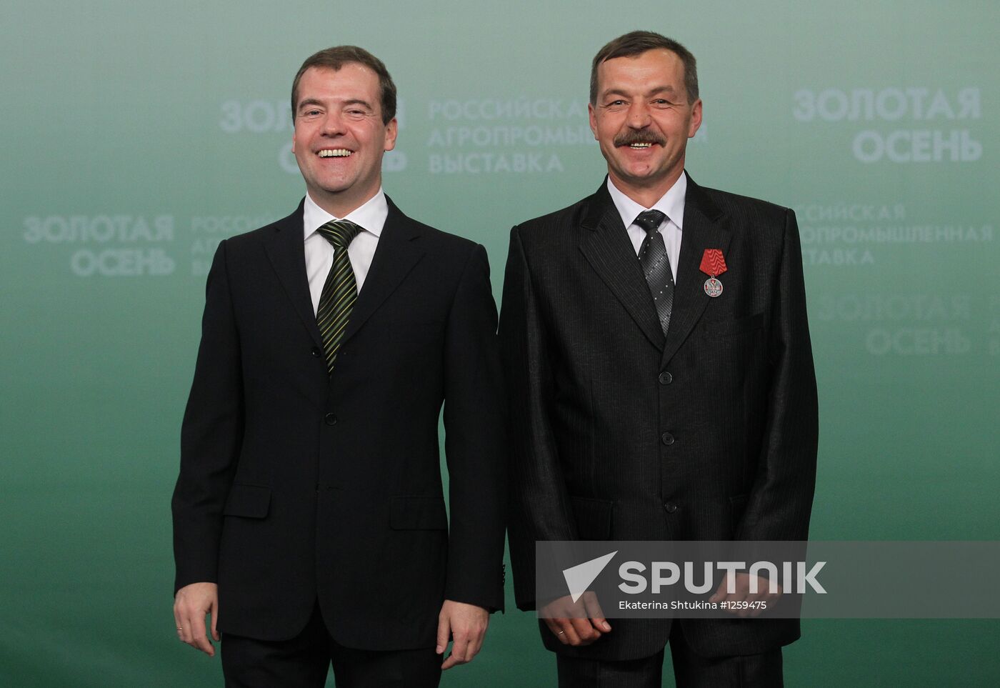 Dmitry Medvedev presents state awards to agro-industrial workers