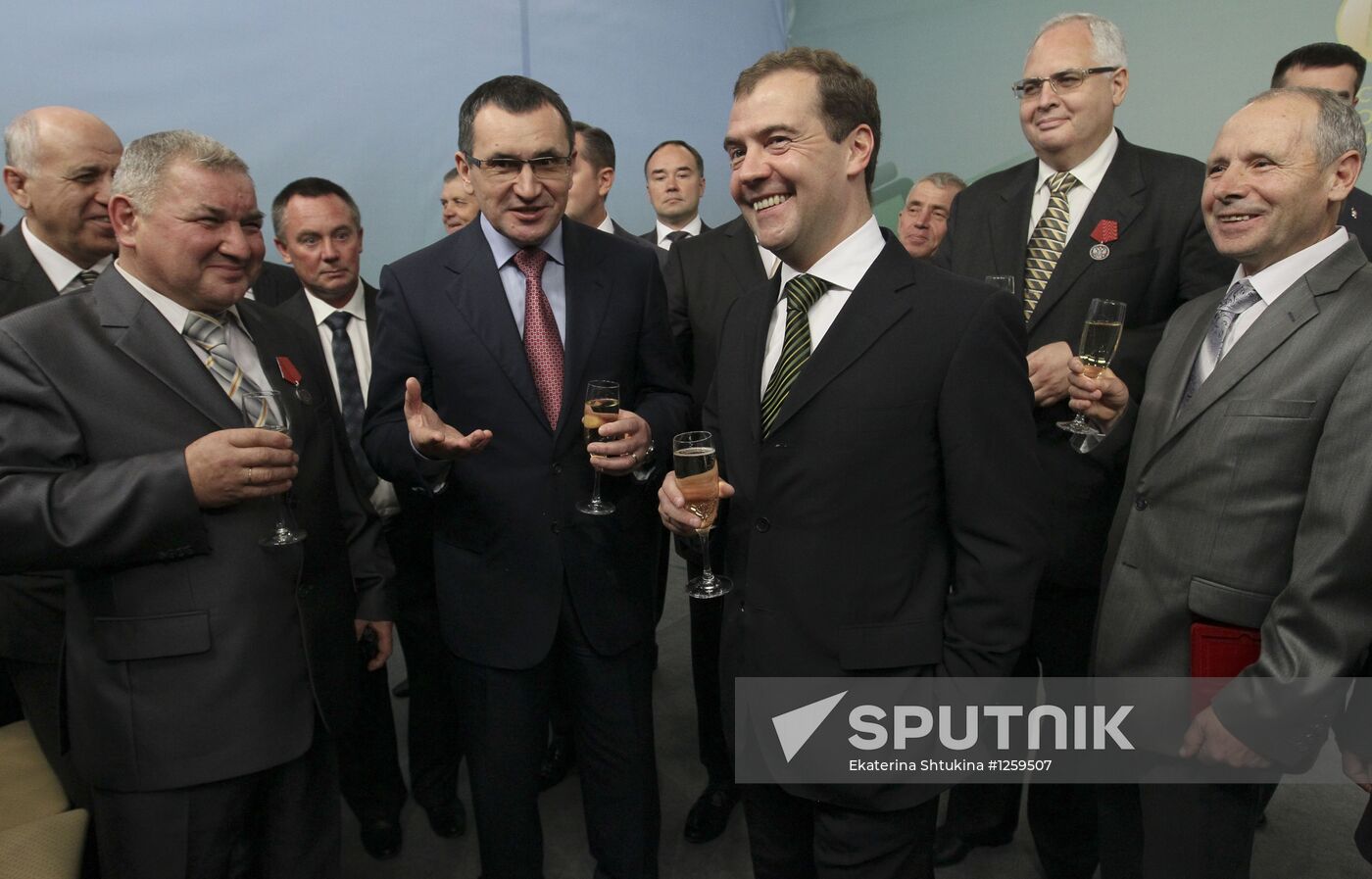 Dmitry Medvedev presents state awards to agro-industrial workers