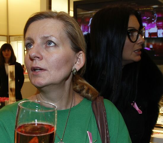Cocktail party in honor of 20 years of breast cancer awareness
