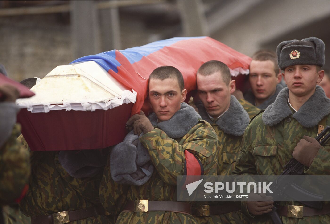 Funeral of Russian paratroopers killed in Chechnya