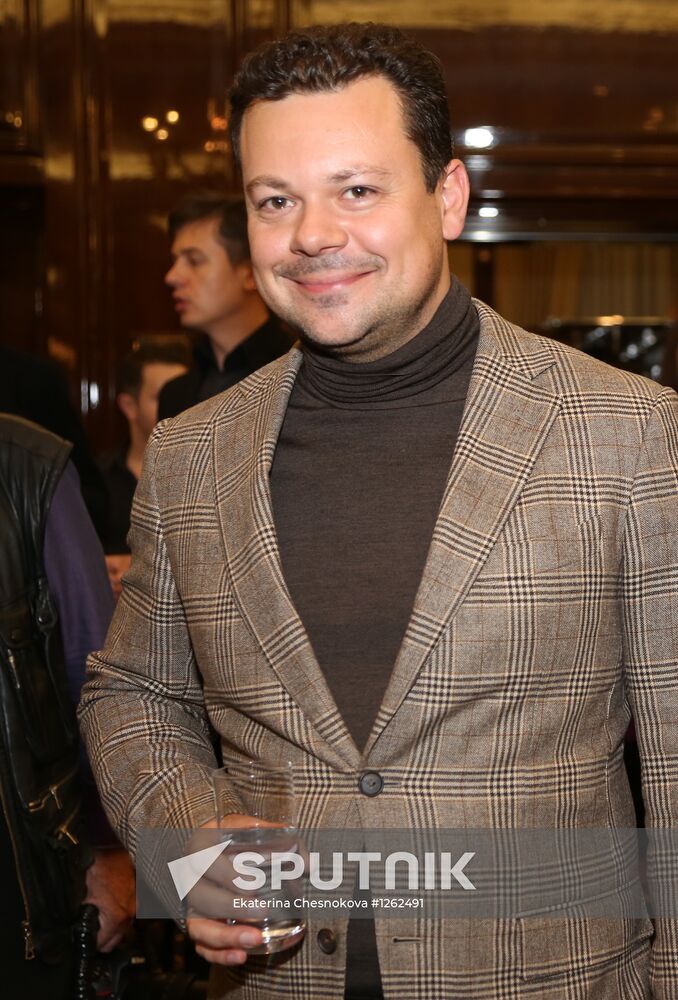 Izeta Gadzhiyeva's new fashion show