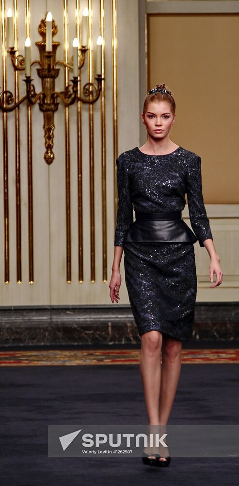 Izeta Gadzhiyeva's new fashion show