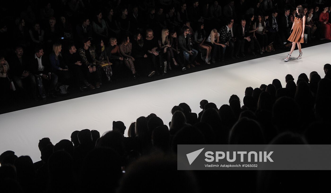 Dasha Gauser showing in Mercedes-Benz Fashion Week Russia