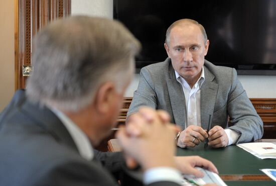 Russian President V.Putin holds meeting