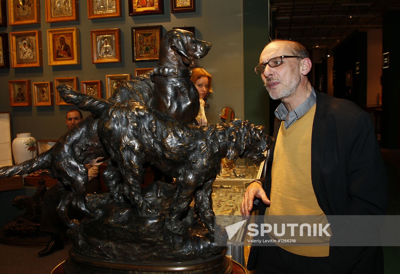 33rd Russian Antique Salon's private viewing