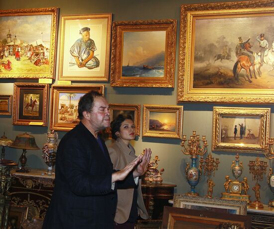 33rd Russian Antique Salon's private viewing