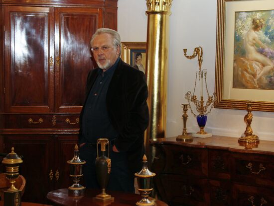 33rd Russian Antique Salon's private viewing