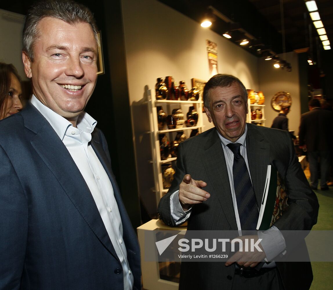33rd Russian Antique Salon's private viewing