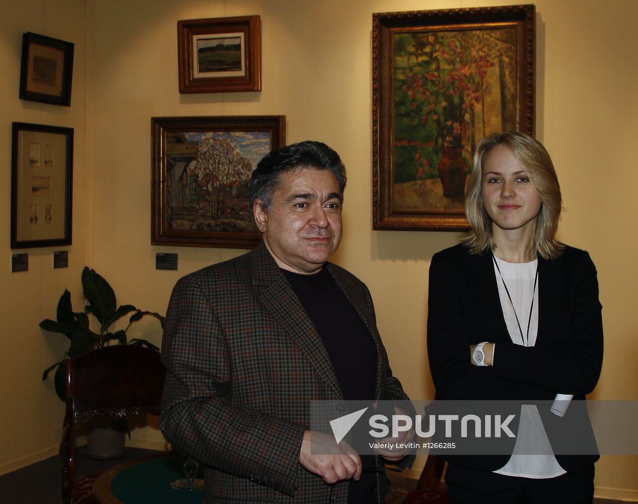 33rd Russian Antique Salon's private viewing
