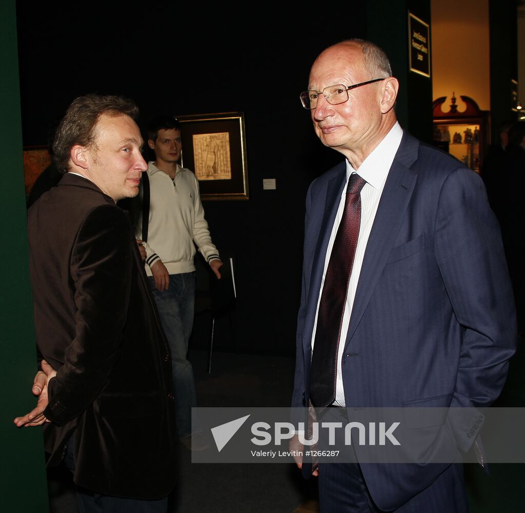33rd Russian Antique Salon's private viewing