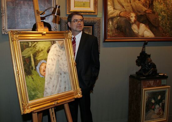 33rd Russian Antique Salon's private viewing