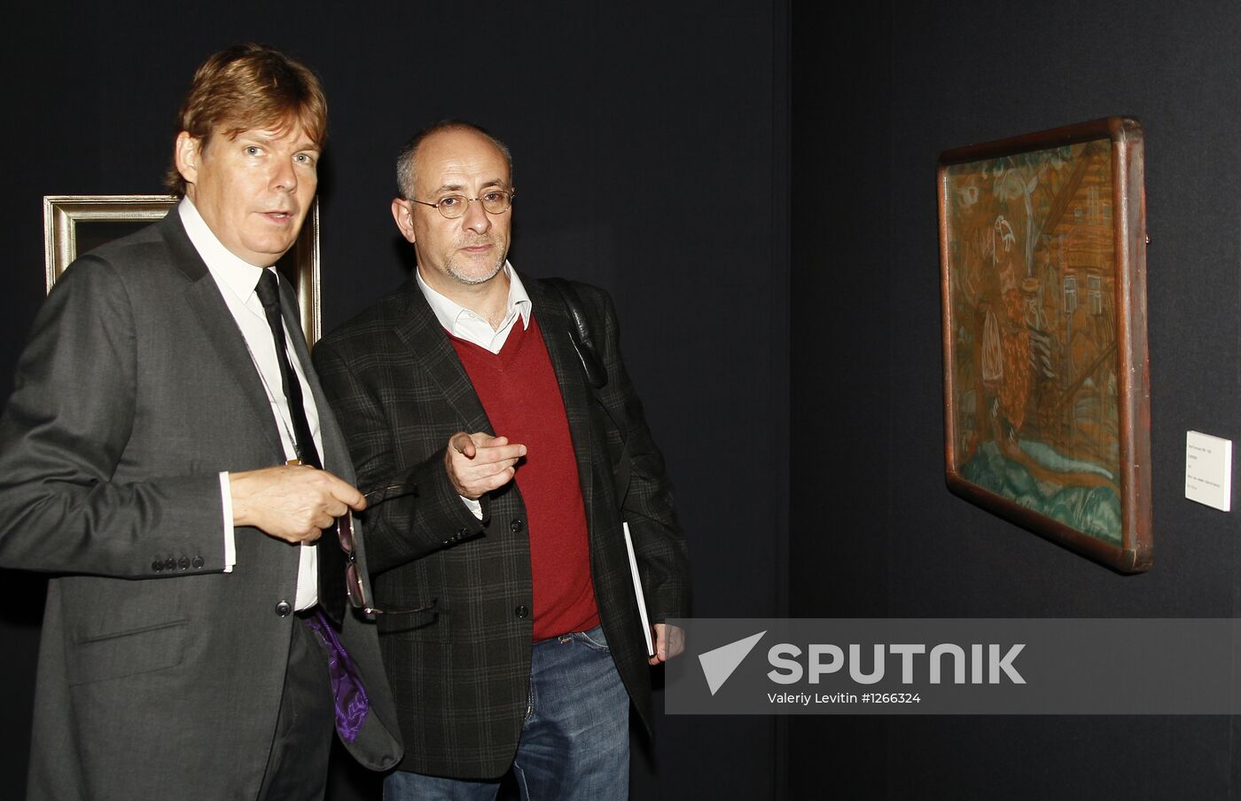 33rd Russian Antique Salon's private viewing
