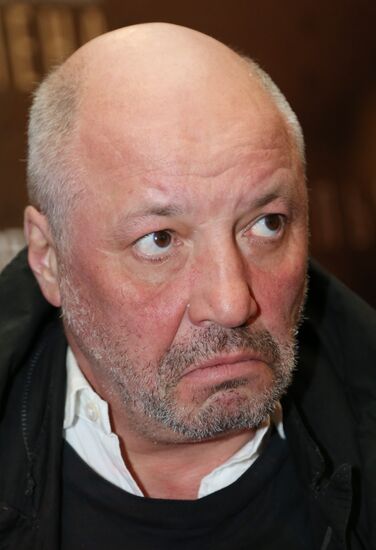 "Izmena" (Betrayal) by Kirill Serebrennikov premieres in Moscow