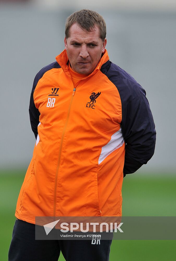 FC Liverpool holds training session