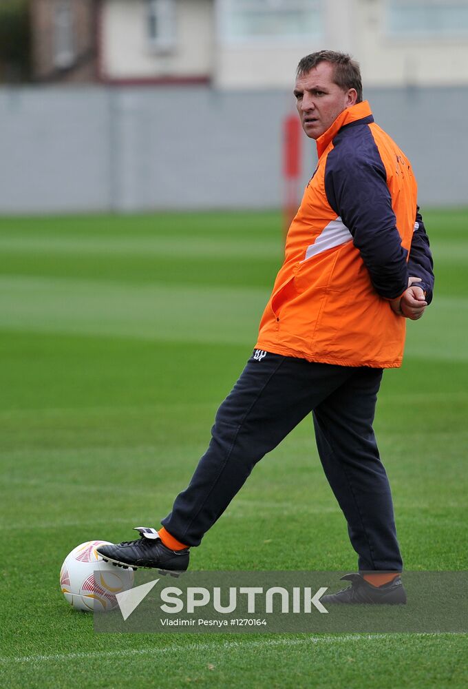 FC Liverpool holds training session