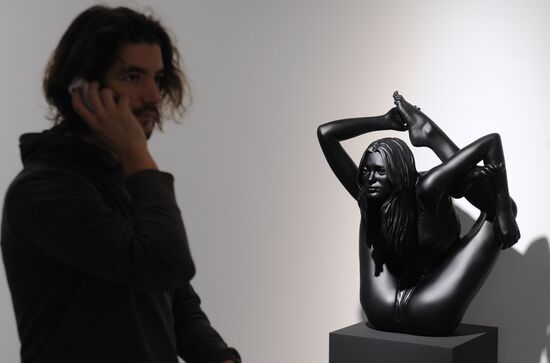 Exhibition of Marc Quinn opens