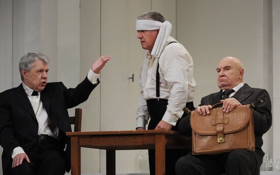 Run-through of play "Mr.Puntila and His Man Matti"