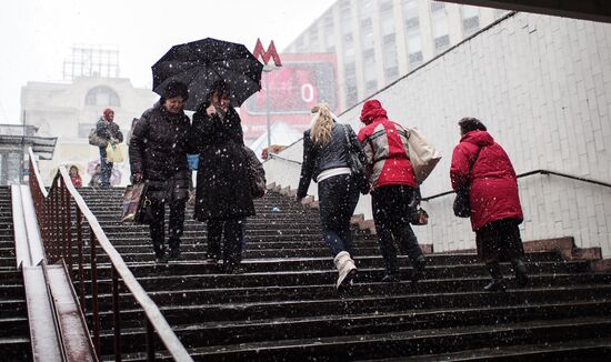 First snow in Moscow