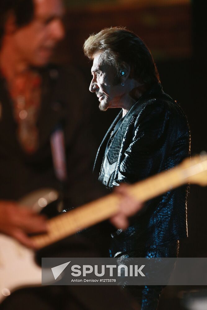 Johnny Hallyday performs live in Moscow