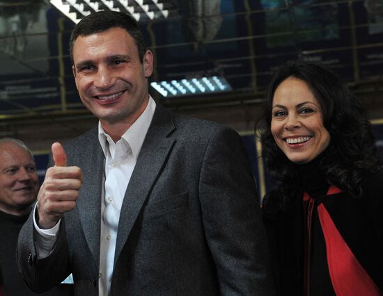 Ukraine votes in parliamentary elections