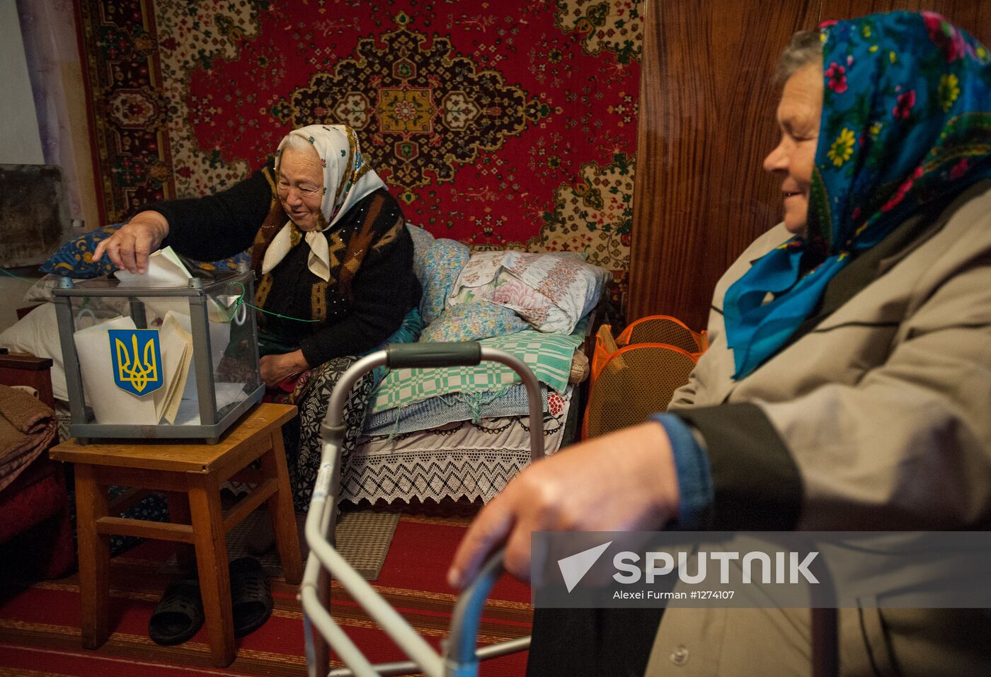Ukraine votes in parliamentary elections