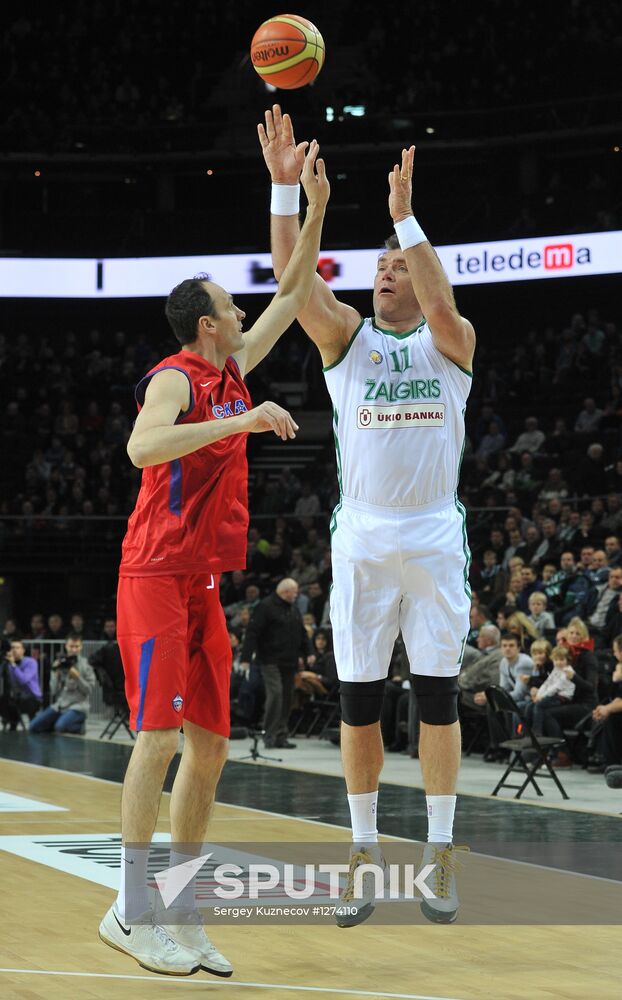 Basketball match between Žalgiris and CSKA former players