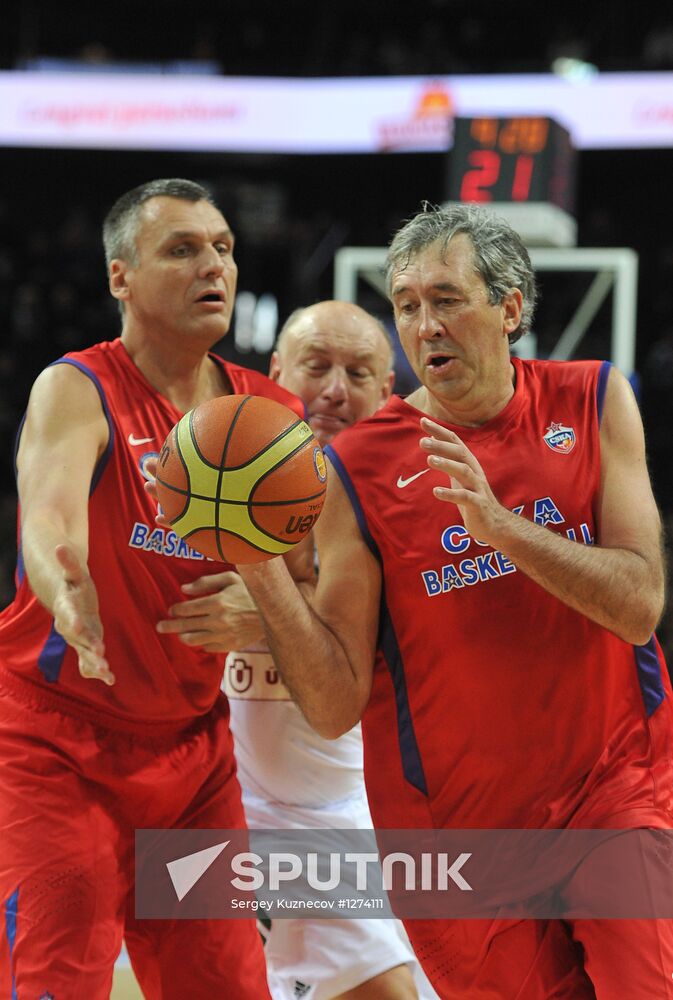 Basketball match between Žalgiris and CSKA former players