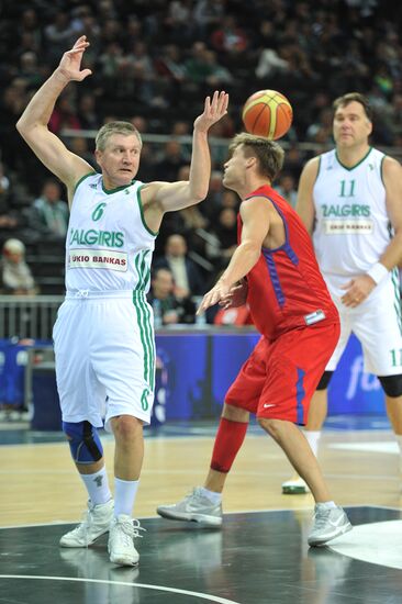 Basketball match between Žalgiris and CSKA former players