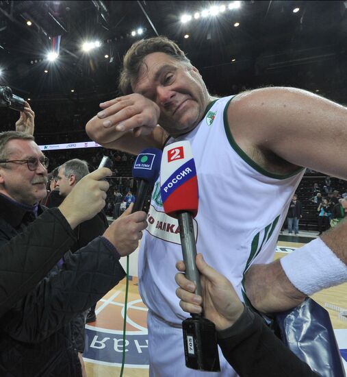 Basketball match between Žalgiris and CSKA former players