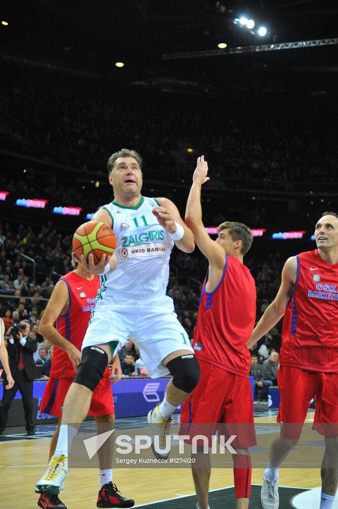 Basketball match between Žalgiris and CSKA former players