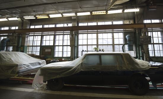 Manufacture of limousines at AMO ZiL factory