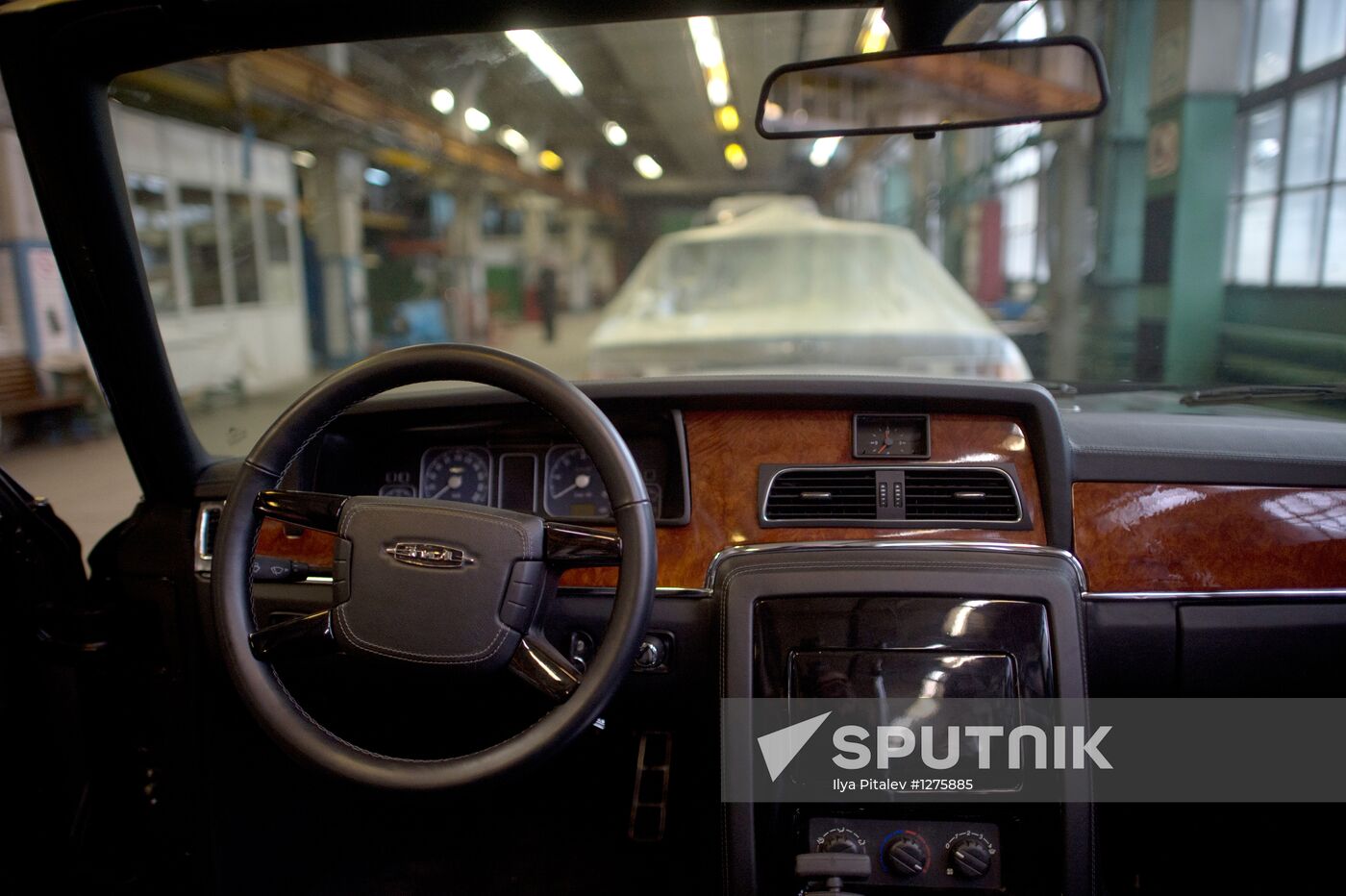 Manufacture of limousines at AMO ZiL factory