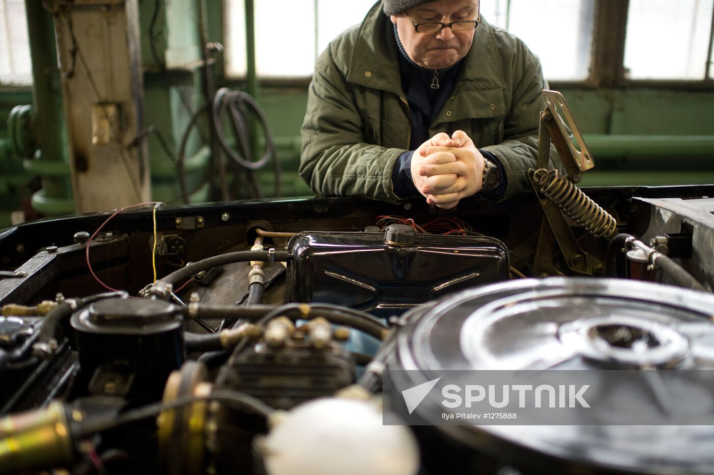 Manufacture of limousines at AMO ZiL factory