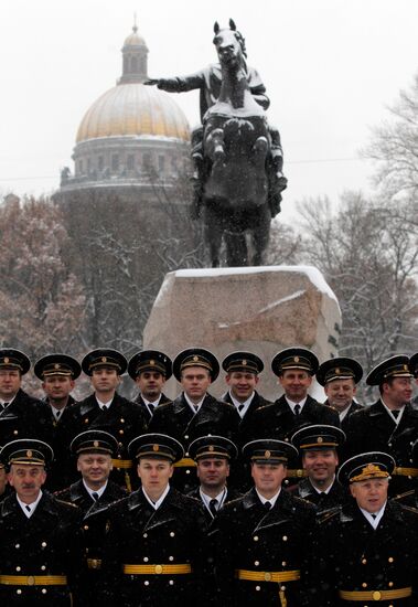 Raising Andreevsky flag on spire of Admiralty in St. Petersburg