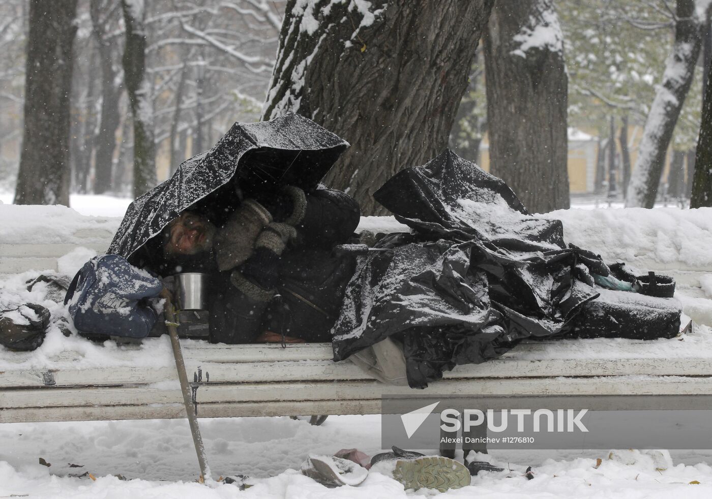 Heavy snowfall in St. Petersburg