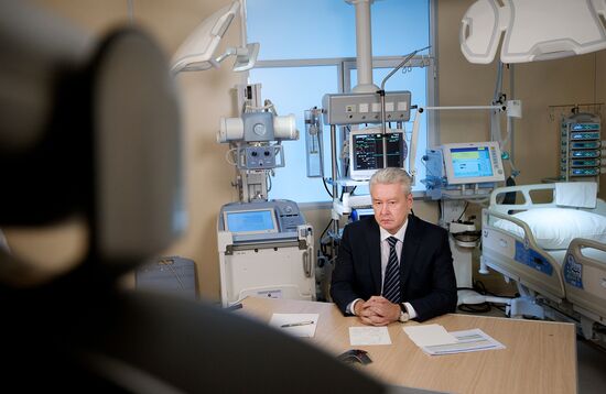 Sergei Sobyanin at conference call in Moscow