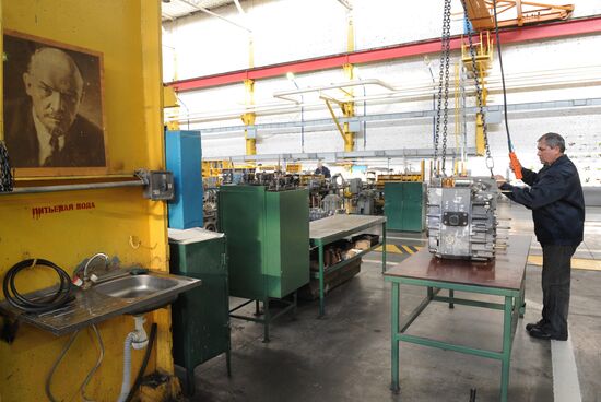 Manufacture of BMD-4M combat vehicles at Kurganmashzavod plant