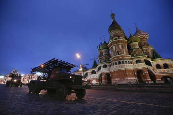 Rehearsal of march in honor of 1941 parade anniversary