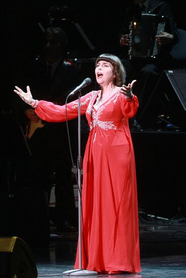 Concert of French singer Mireille Mathieu