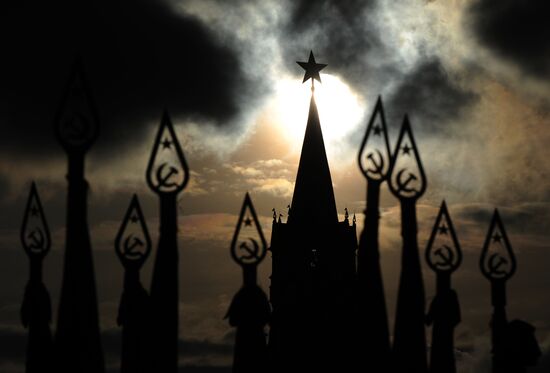 Dress rehearsal for march honoring anniversary of 1941 parade