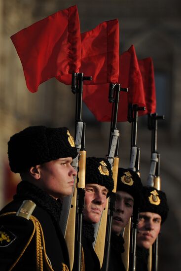 Dress rehearsal for march honoring anniversary of 1941 parade