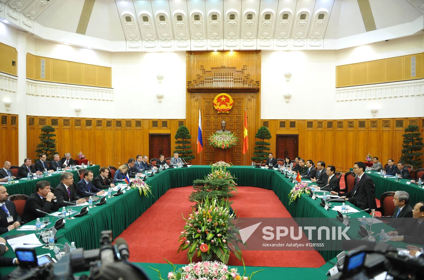Dmitry Medvedev's official visit to Vietnam