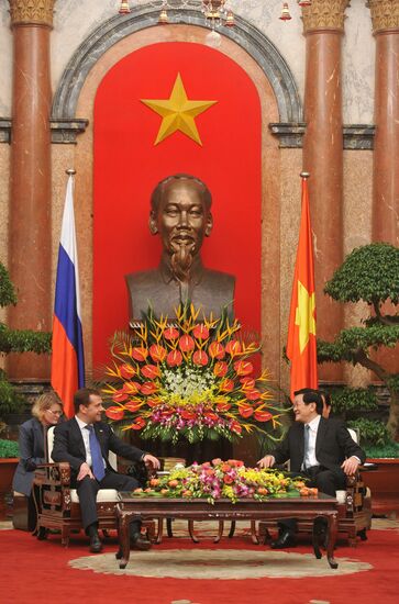 Dmitry Medvedev's official visit to Vietnam