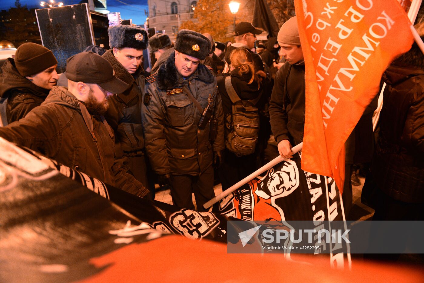 Red March precession and rally staged in Moscow